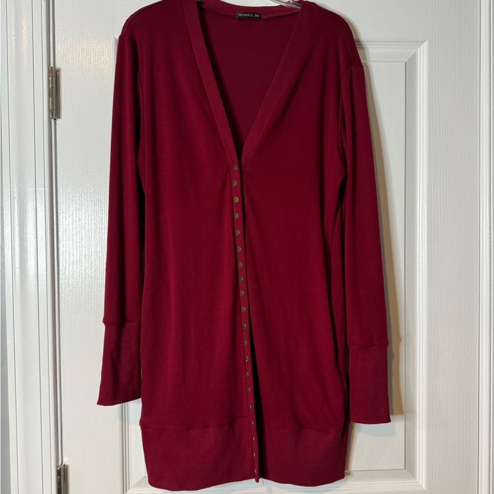 Miholl long sweater w/ snap buttons, burgundy color size xxl